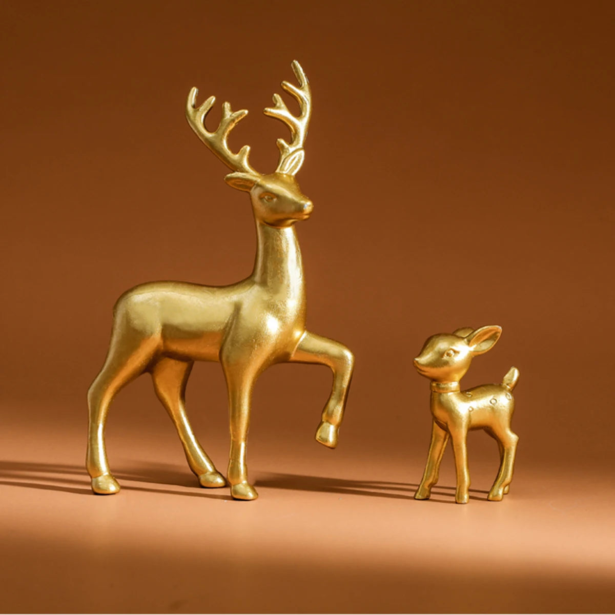 2 Pcs Mother Deer and Fawn Sculptures